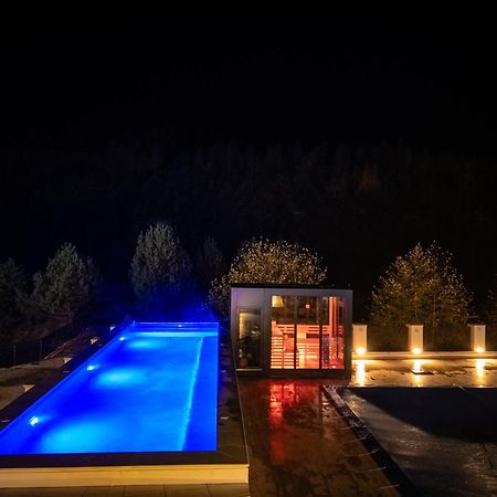 Hotel Carpentiere Arena à Răşinari Extérieur photo
