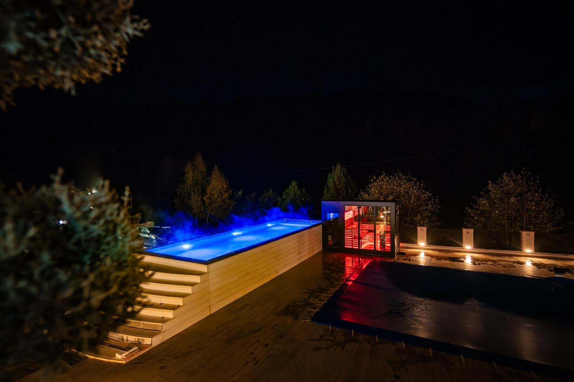 Hotel Carpentiere Arena à Răşinari Extérieur photo